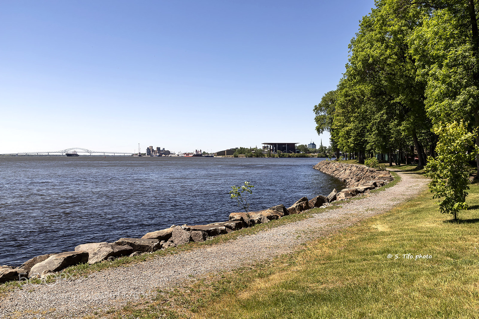 Canon EOS 6D Mark II sample photo. Promenade ... photography