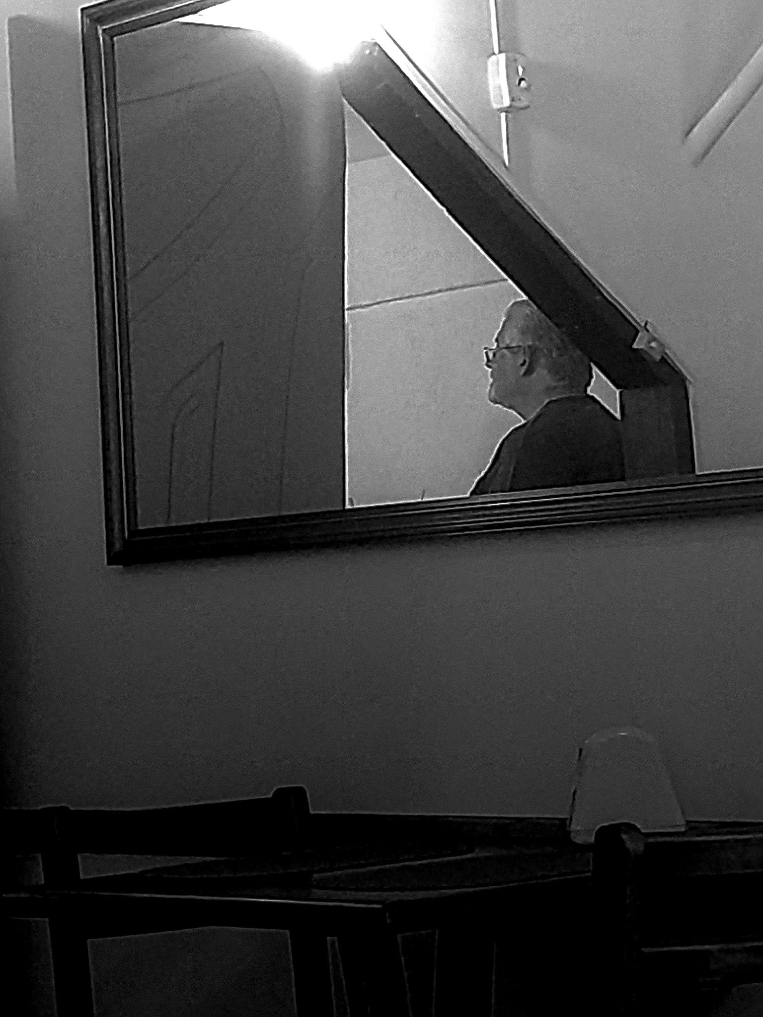 Motorola XT1650 sample photo. The mirror photography