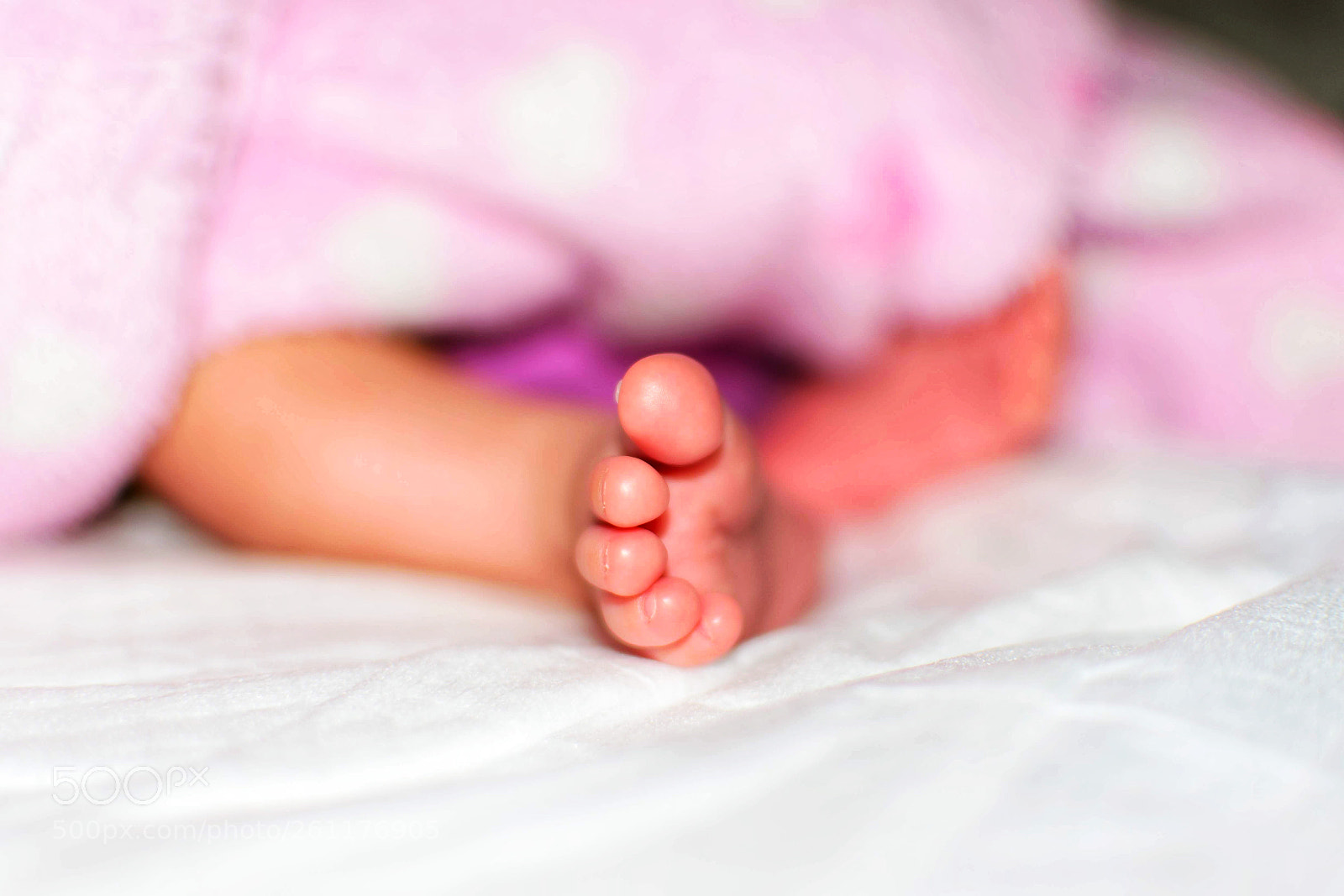 Nikon D5500 sample photo. Baby foot photography