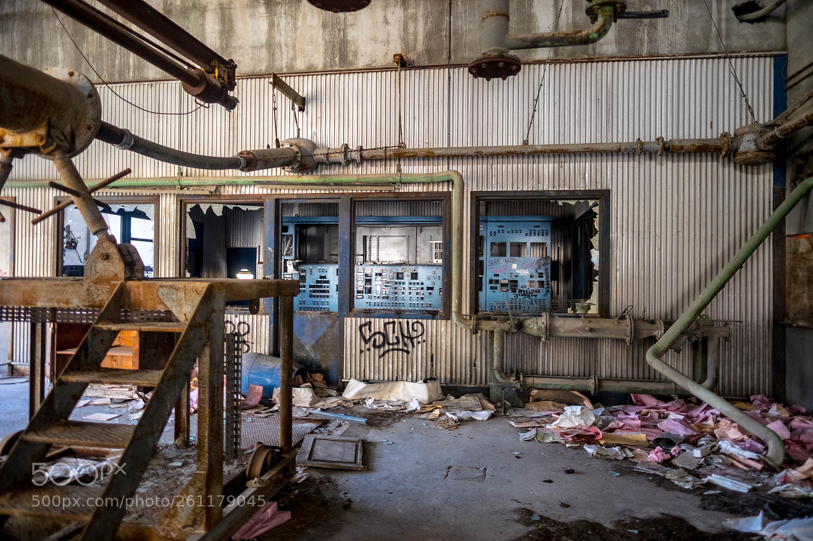 Fujifilm X-T10 sample photo. Their future's end photography