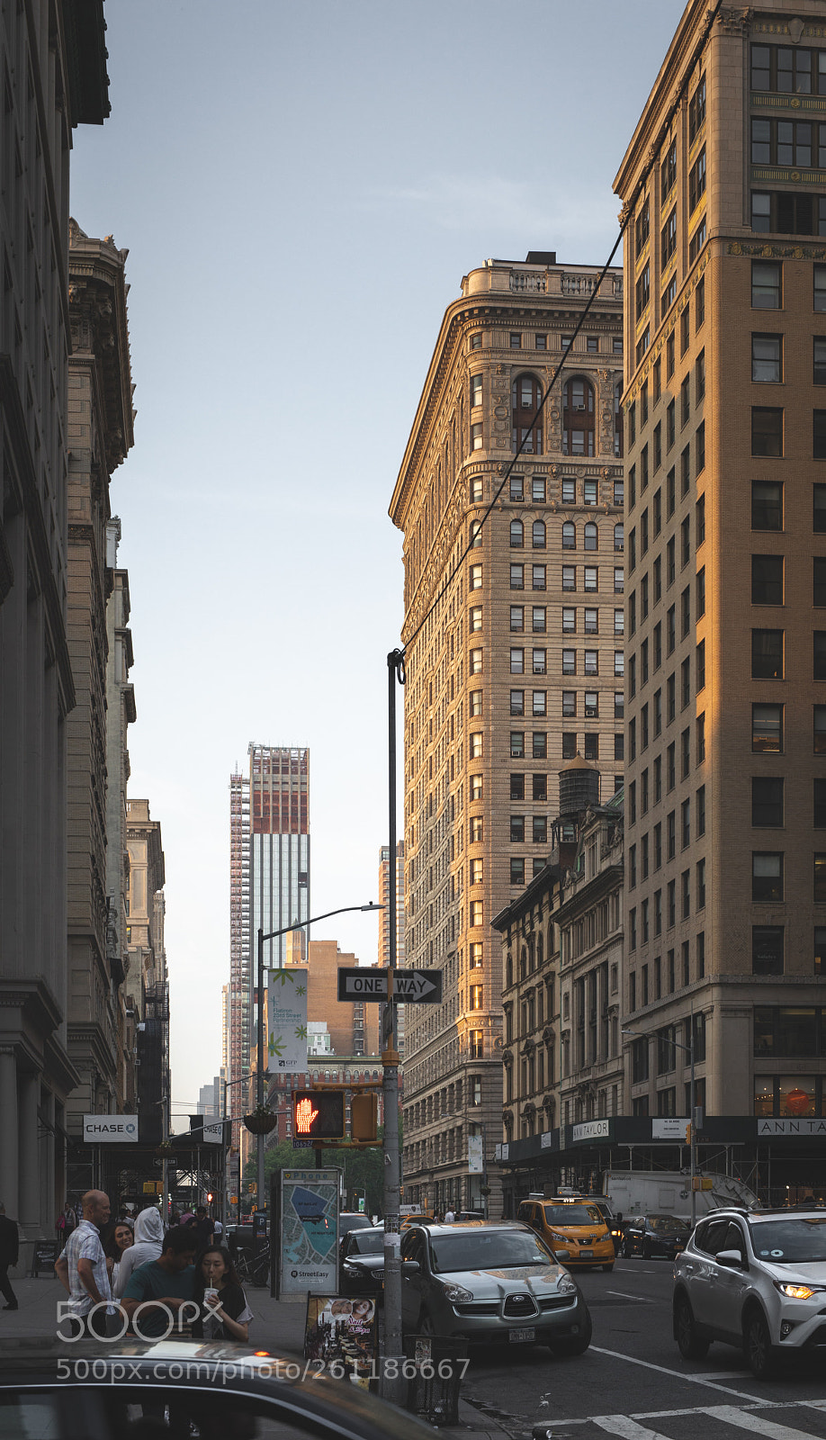 Canon EOS 5D Mark IV sample photo. Turn it this way photography