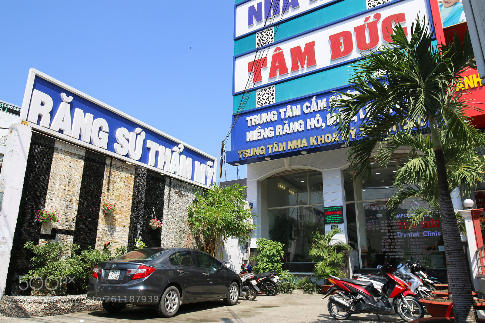 Canon EOS 70D sample photo. Img photography