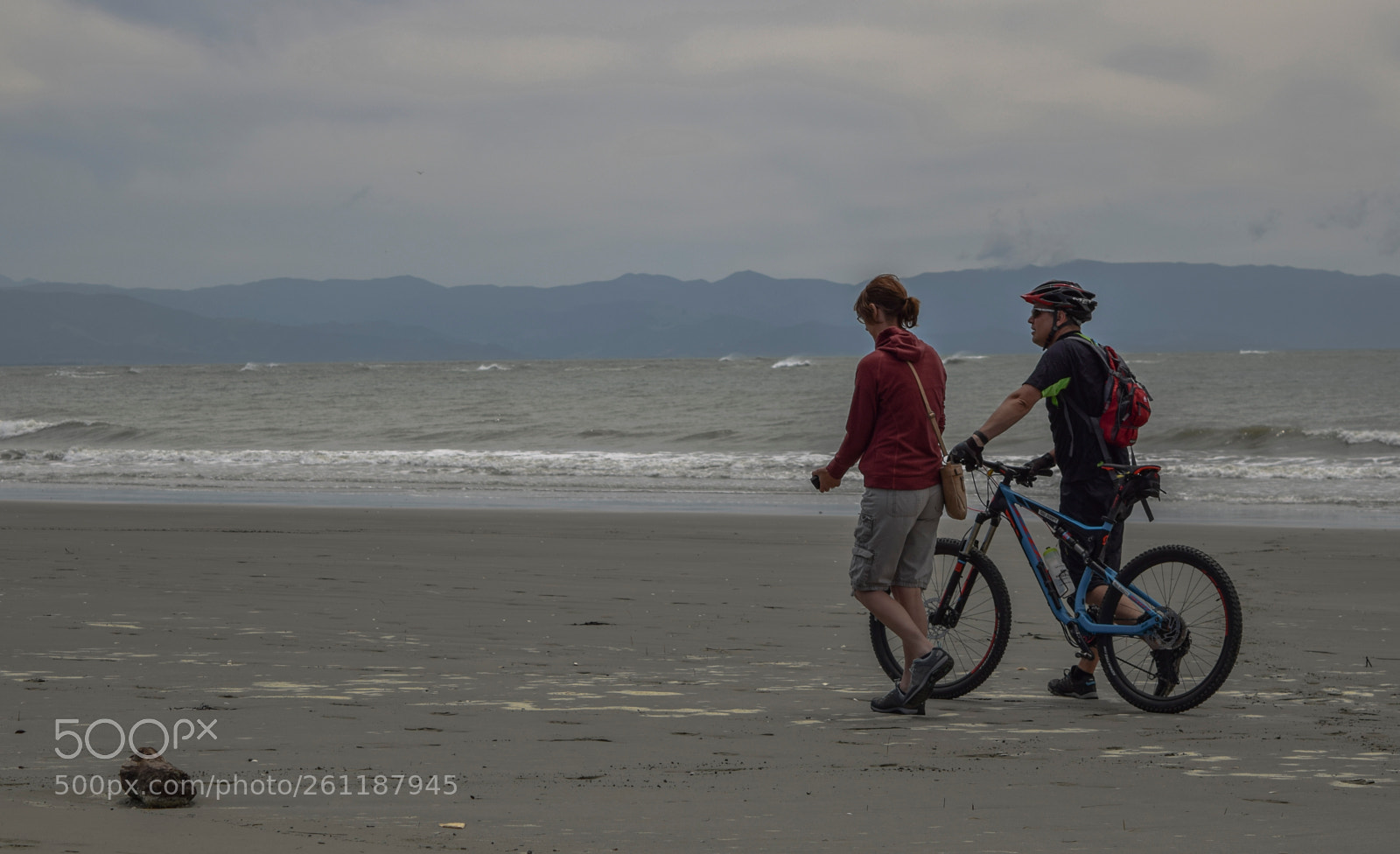 Nikon D5300 sample photo. Walk on beach photography