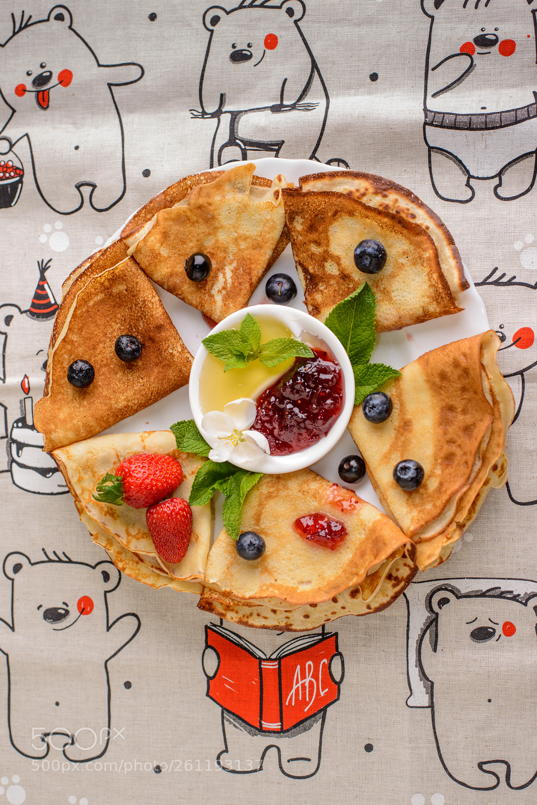 Nikon D800 sample photo. Breakfast with pancakes photography