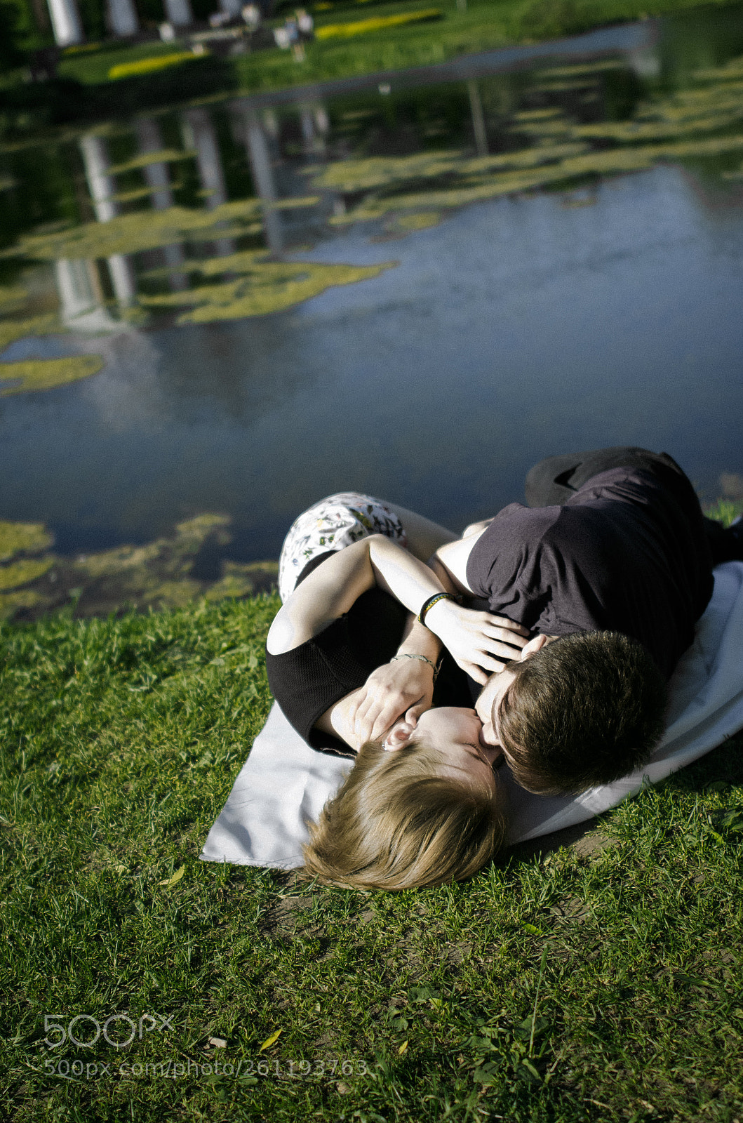 Nikon D5100 sample photo. Lovers photography