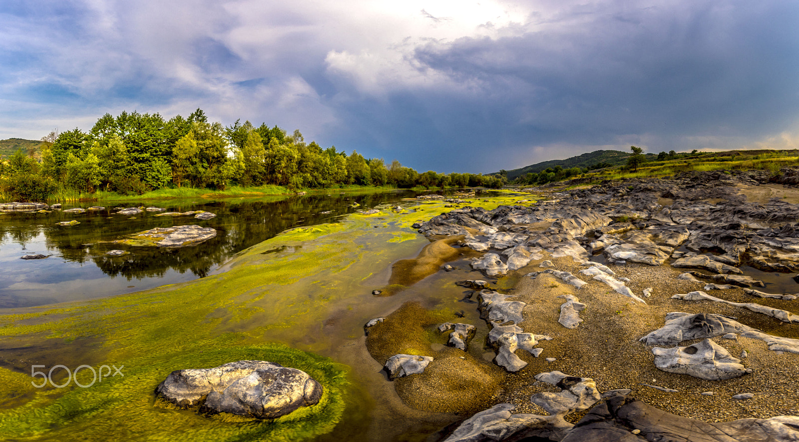 Sony SLT-A68 sample photo. Green river photography