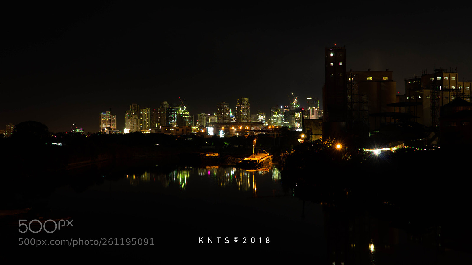 Sony a6500 sample photo. City lights in bgc photography