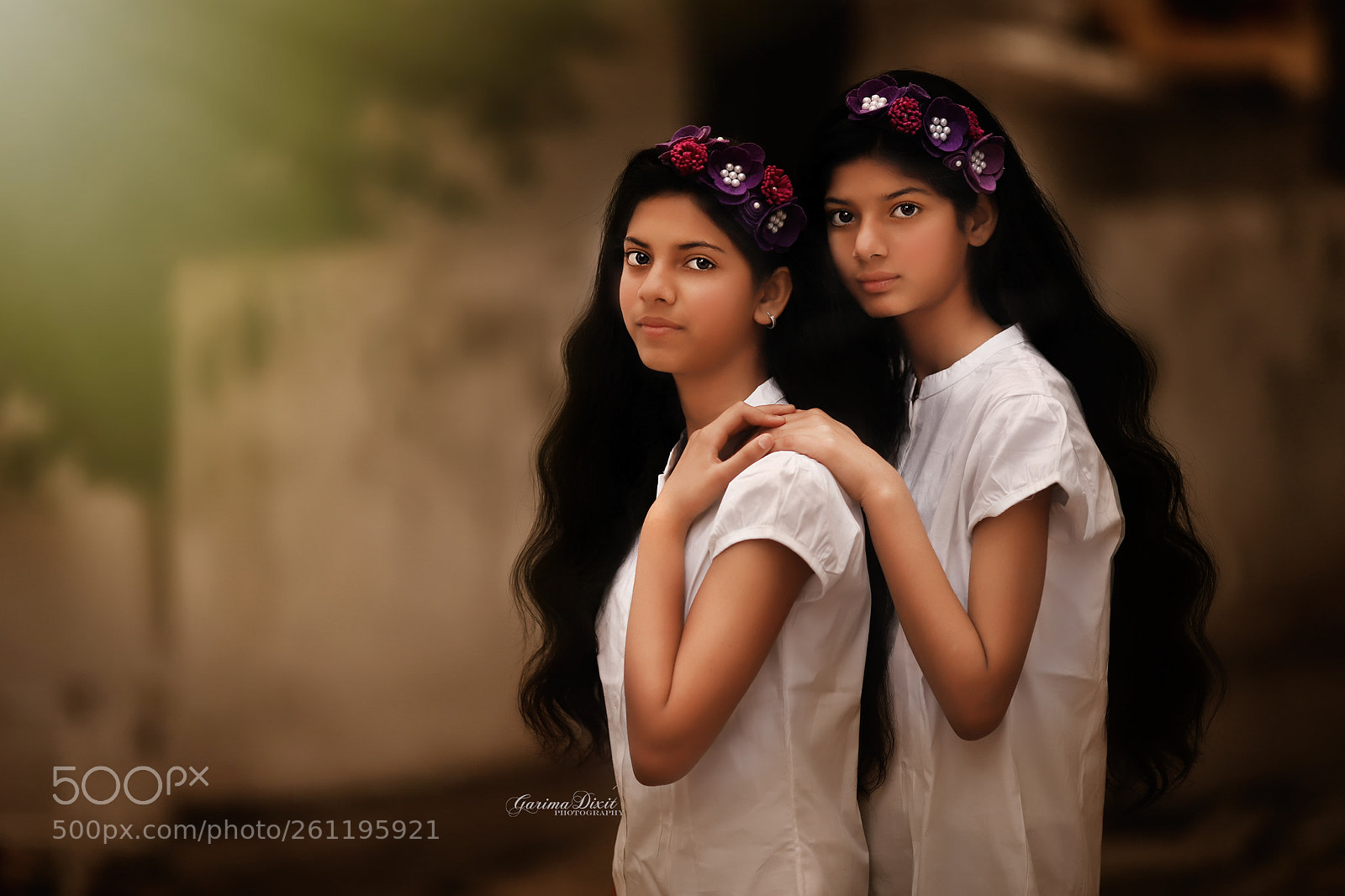 Canon EOS 6D Mark II sample photo. Sisters ! photography