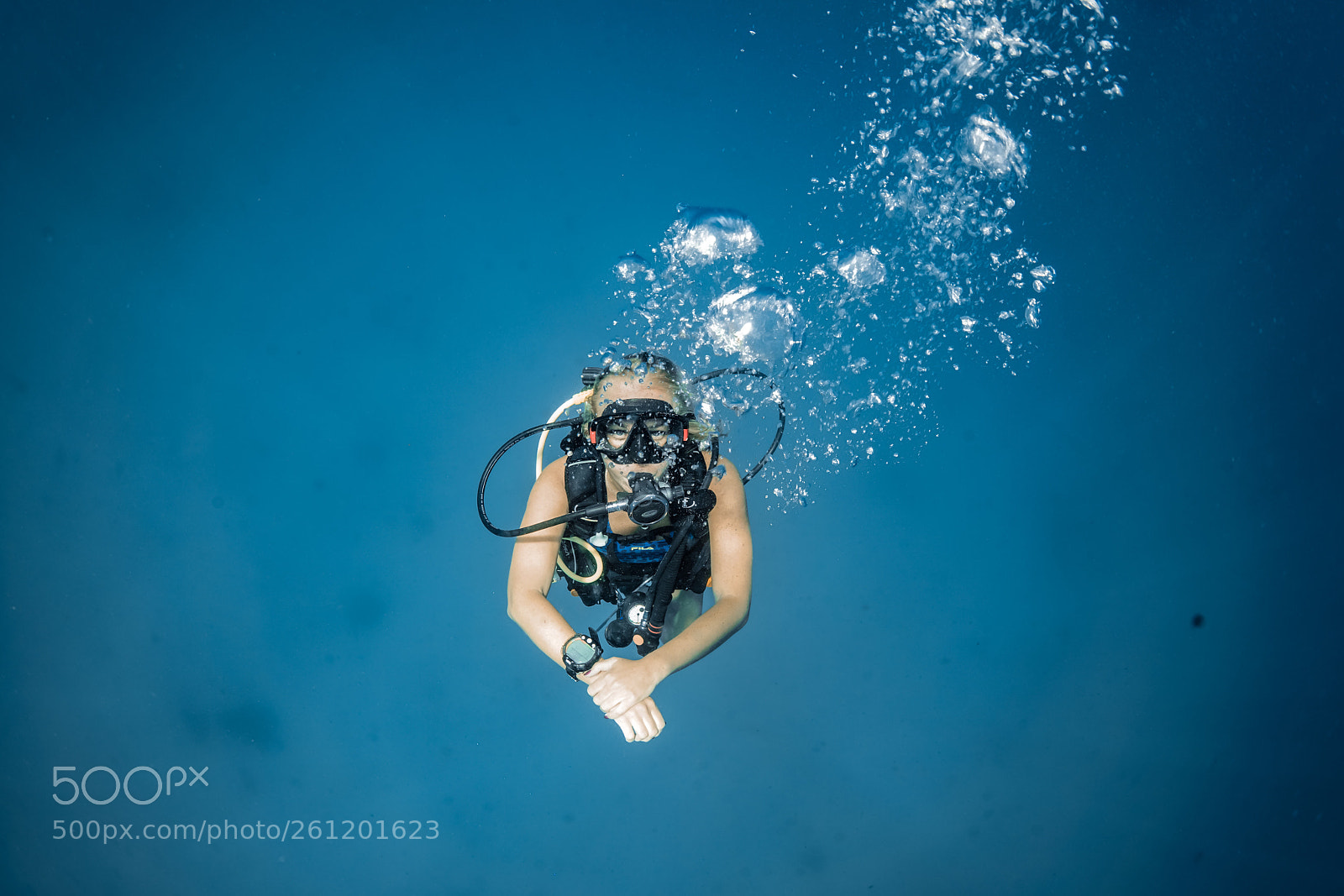 Sony a7R II sample photo. Clean ocean! photography