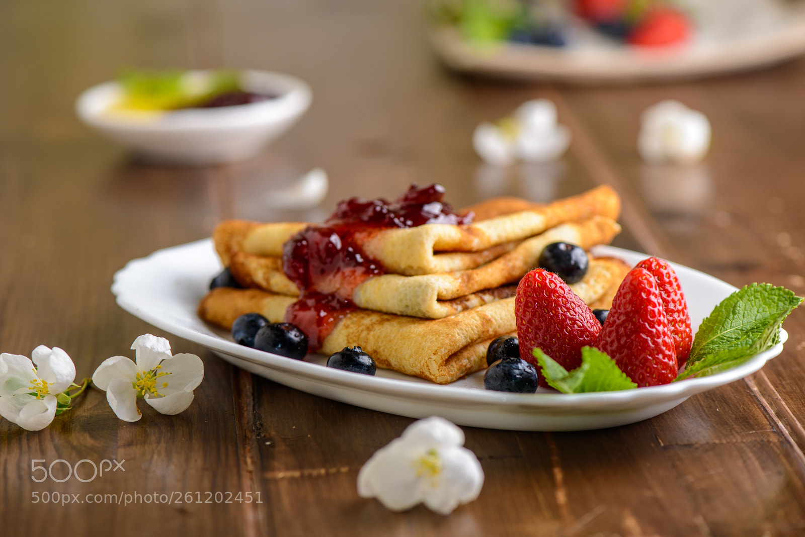 Nikon D800 sample photo. Springtime breakfast photography