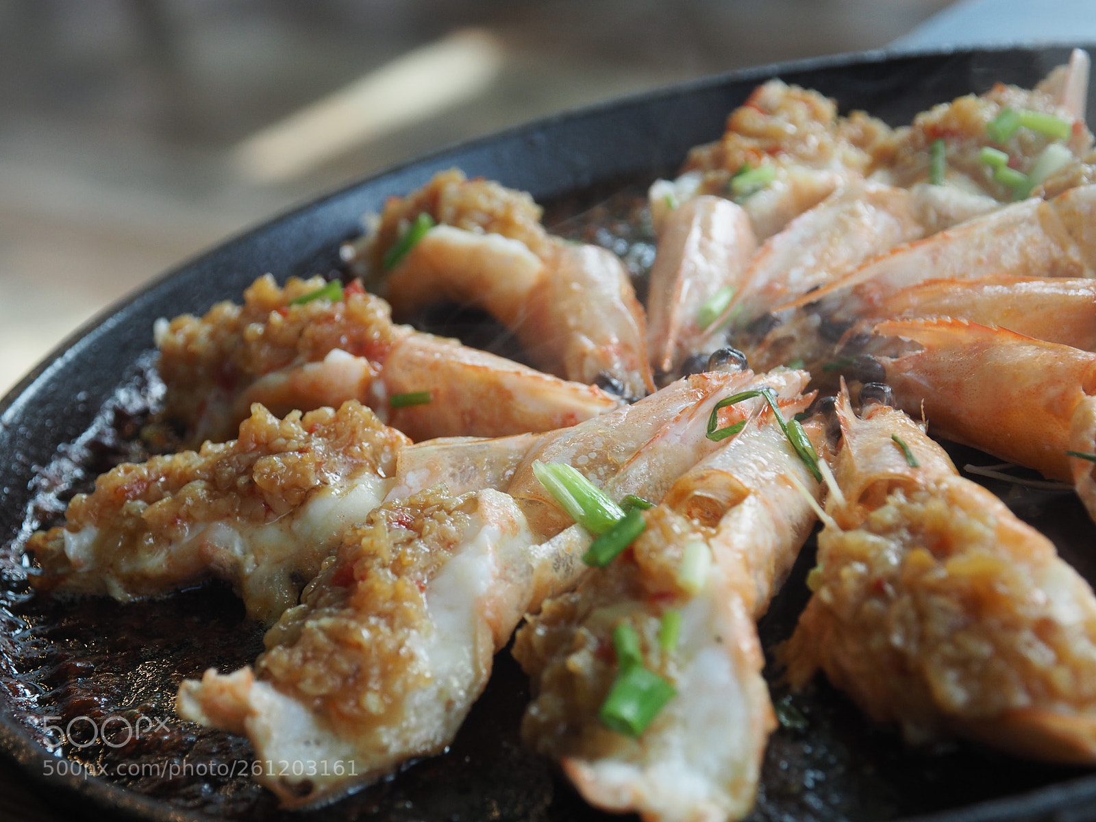 Olympus OM-D E-M5 II sample photo. Garlic prawns photography