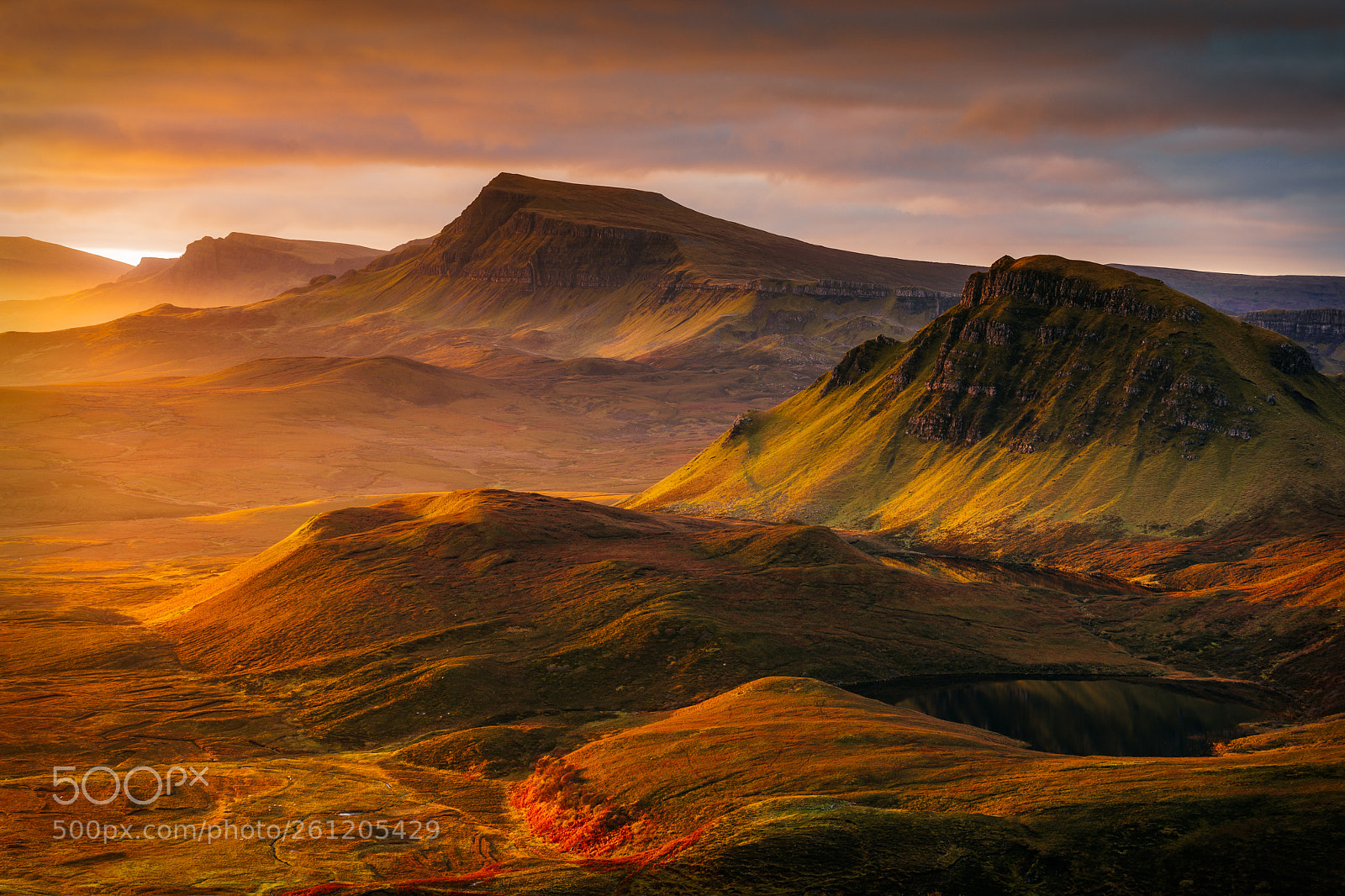 Canon EOS 5D Mark IV sample photo. Sunrise over quiraing photography