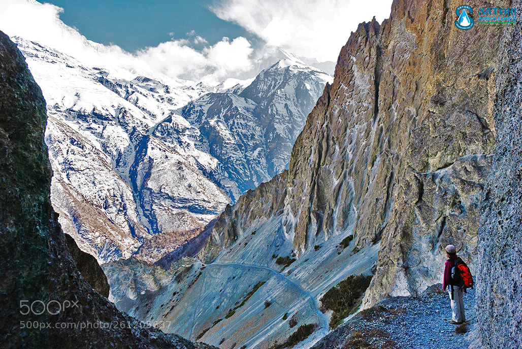 Nikon D80 sample photo. Annapurna circuit trek photography