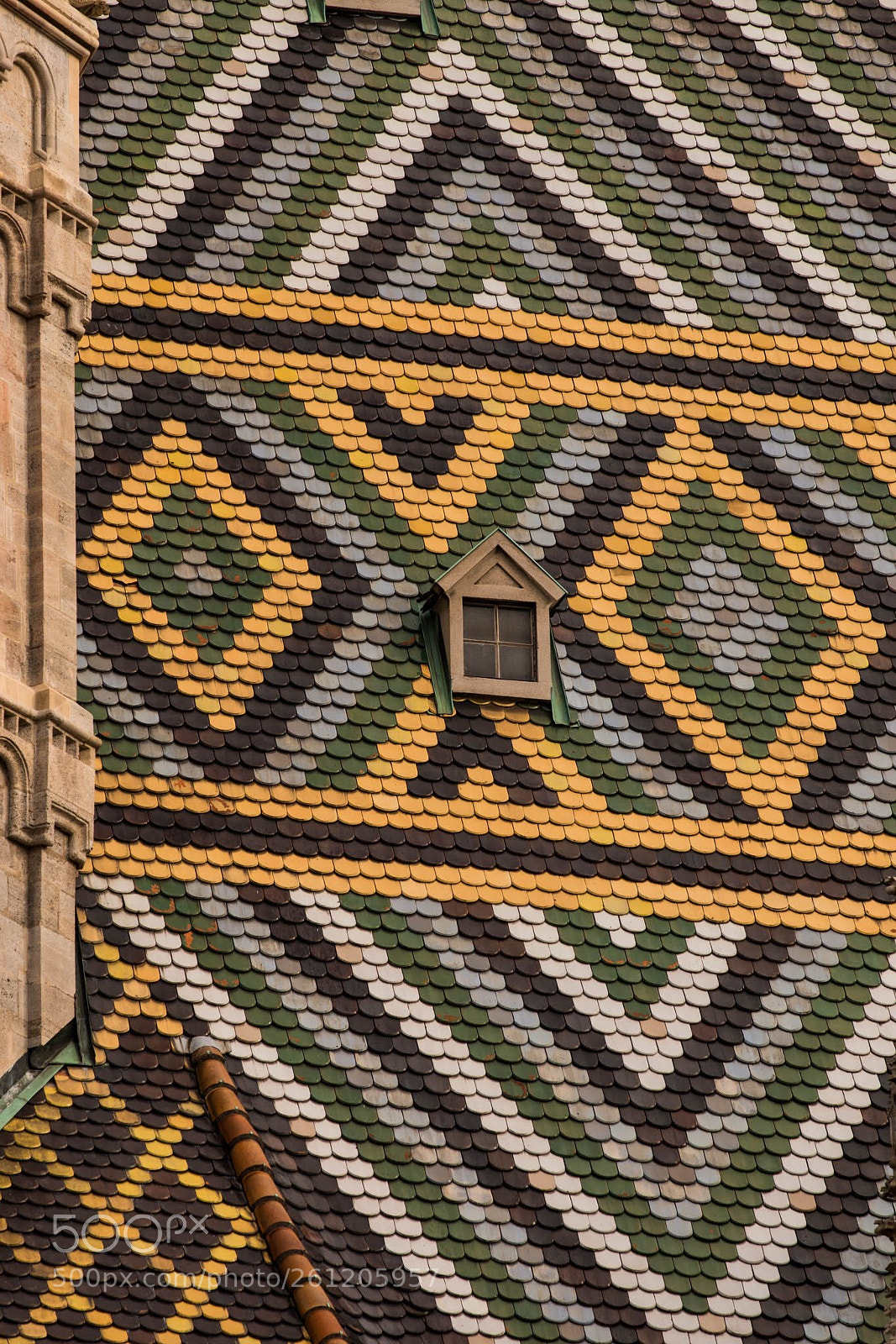 Canon EOS 70D sample photo. Lonesome window photography