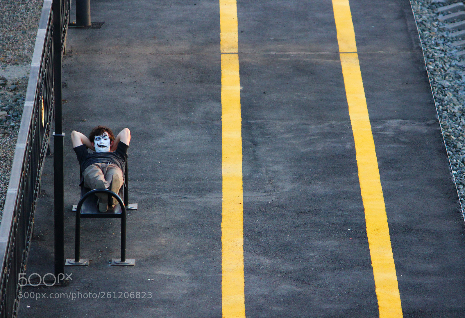 Canon EOS 600D (Rebel EOS T3i / EOS Kiss X5) sample photo. Clown photography