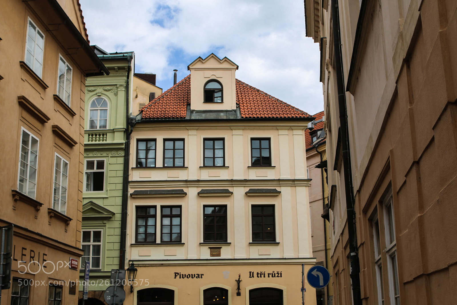 Canon EOS 70D sample photo. Exploring prague by foot photography