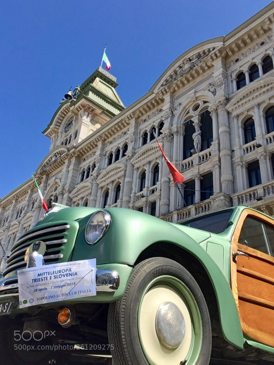 Apple iPhone SE sample photo. Topolino a trieste photography
