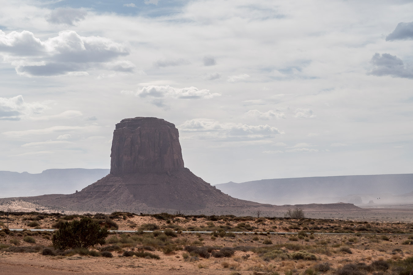 Canon PowerShot G5 X sample photo. Sandstorm monument valley photography