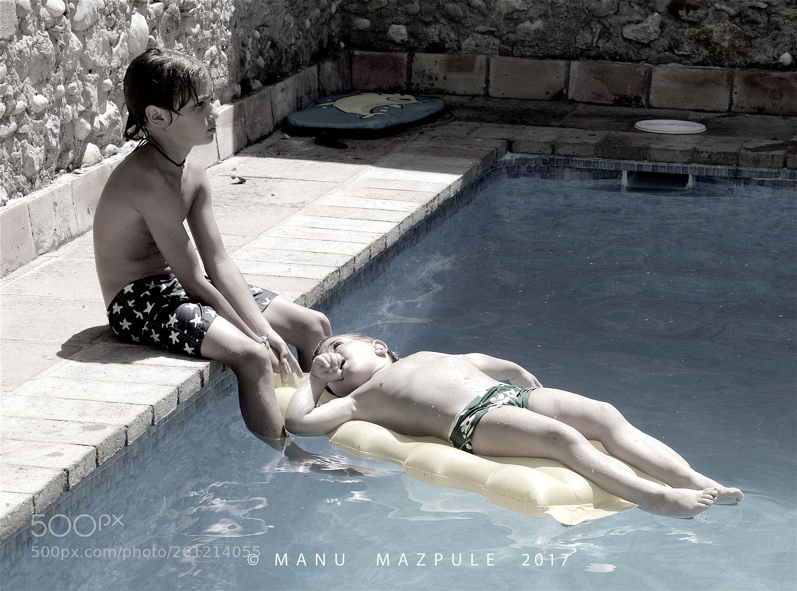 Canon EOS 70D sample photo. 141. people in girona. catalunya... photography