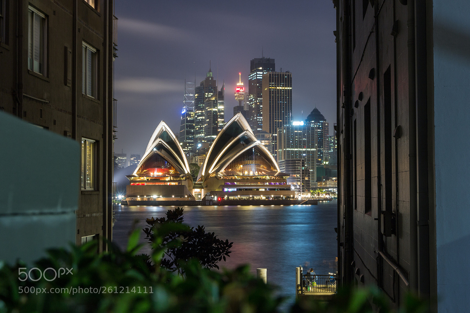 Canon EOS 60D sample photo. Sydney opera house illumnitated photography