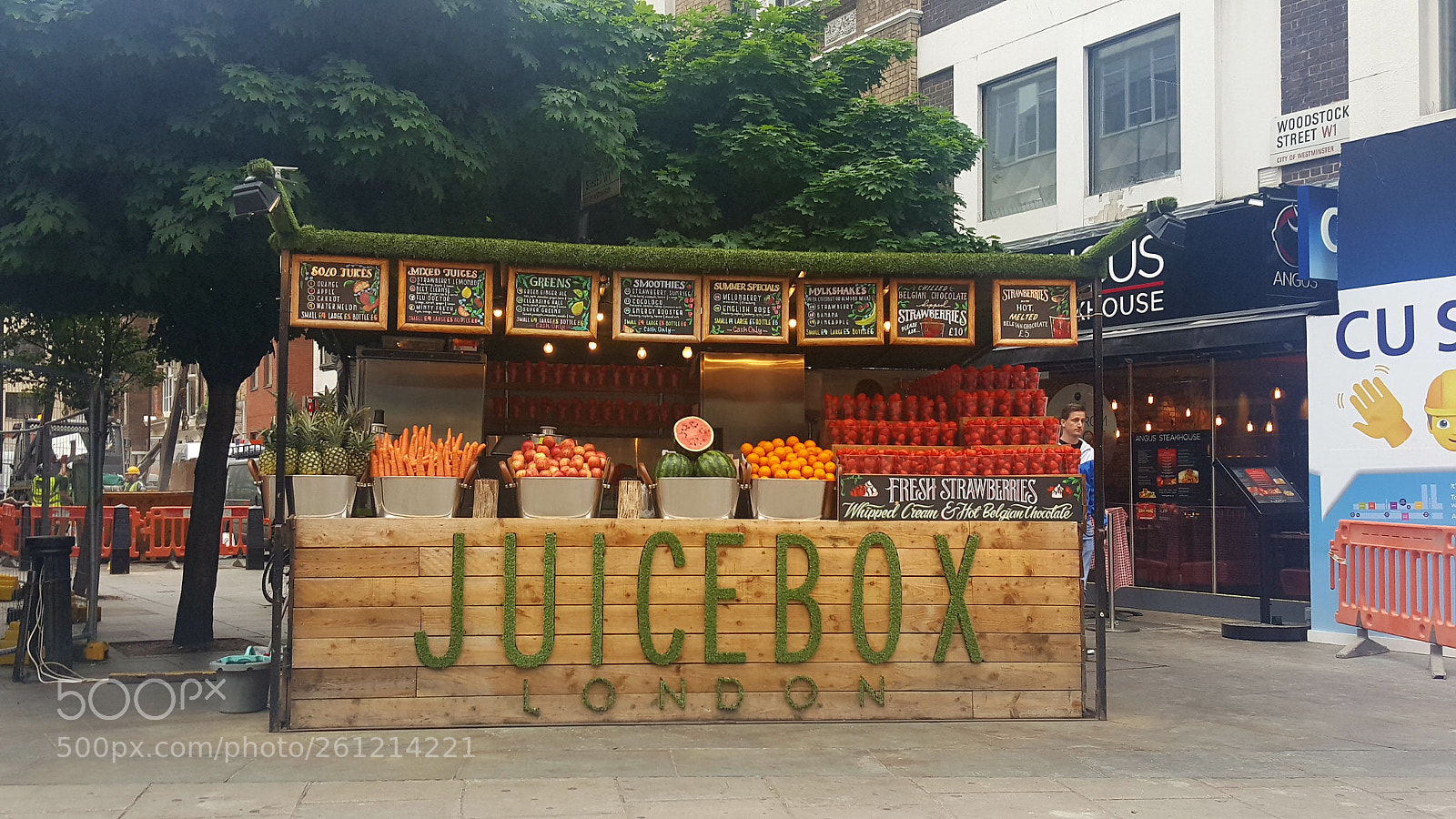 Samsung Galaxy S6 sample photo. Keeping london healthy photography