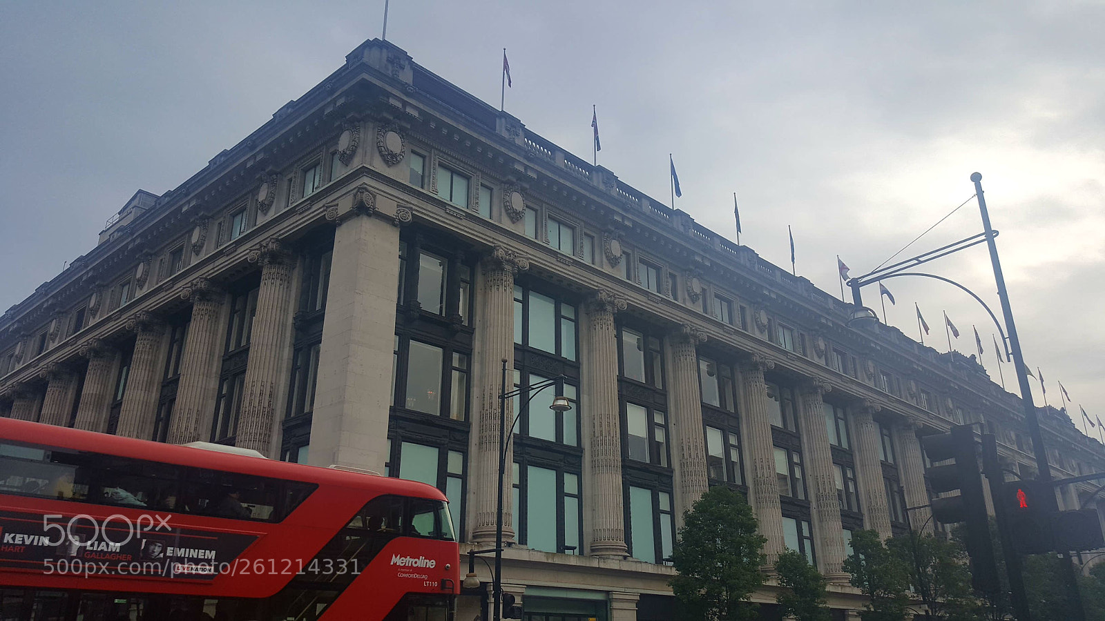 Samsung Galaxy S6 sample photo. Selfridges photography