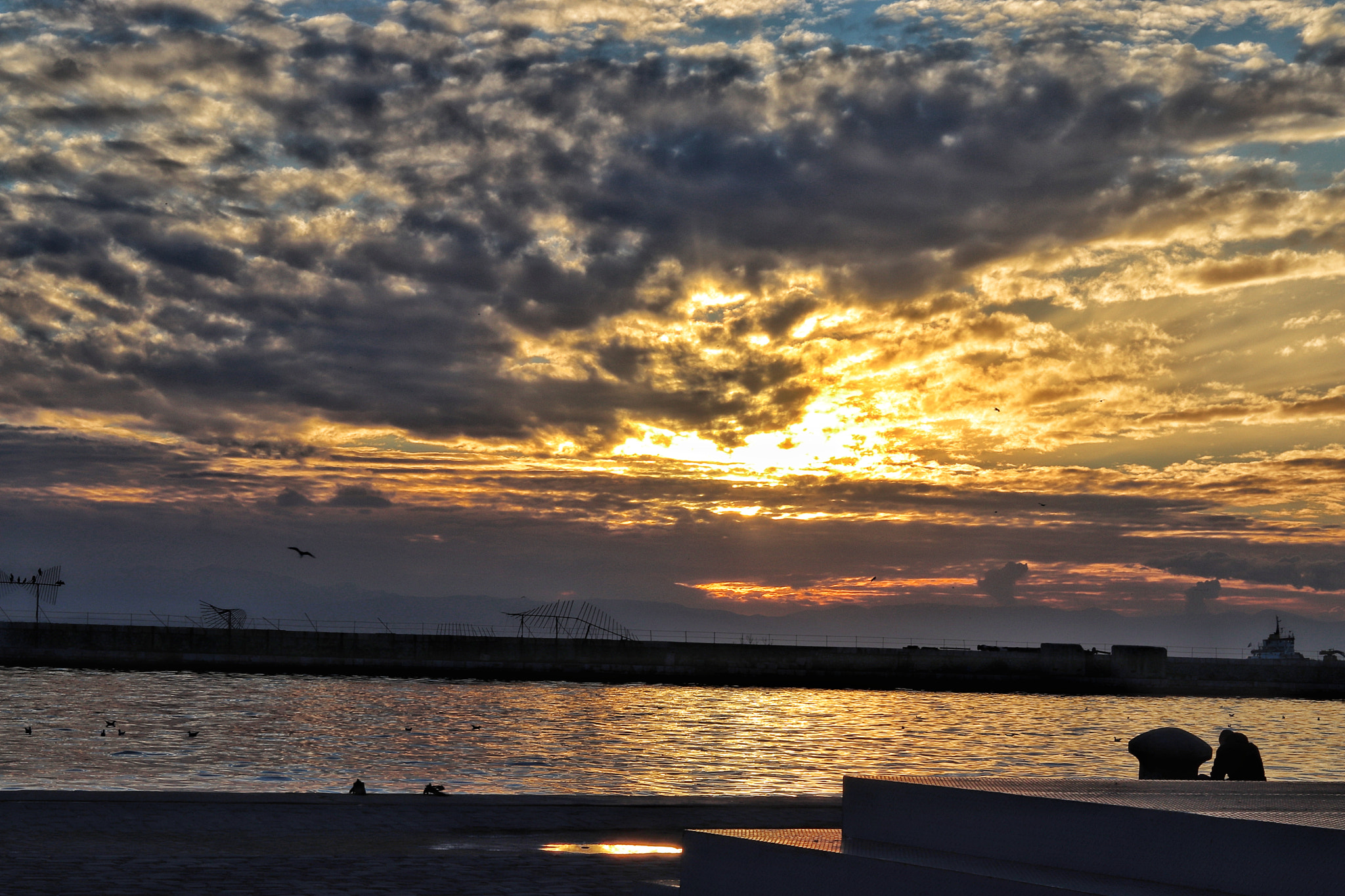 Canon EOS 800D (EOS Rebel T7i / EOS Kiss X9i) sample photo. Sunset photography