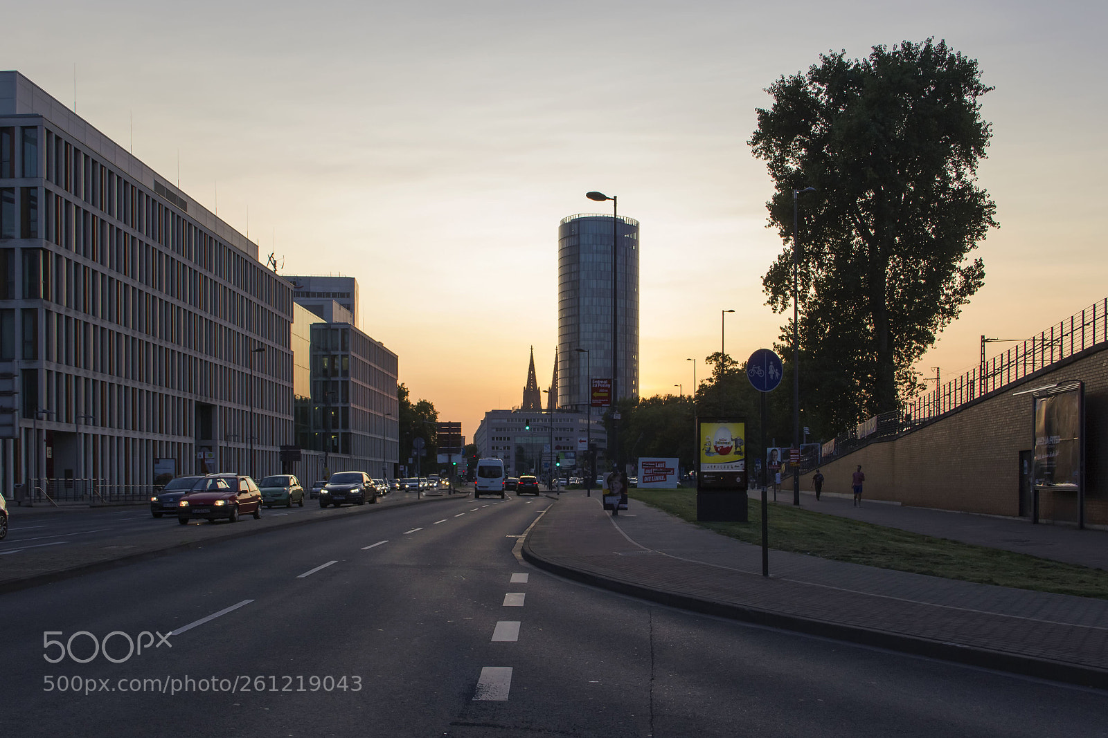 Canon EOS 600D (Rebel EOS T3i / EOS Kiss X5) sample photo. Sundown in cologne 2 photography