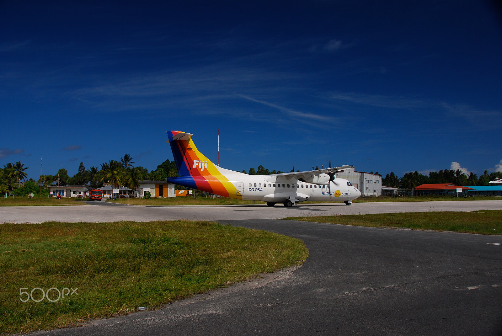 Nikon D80 sample photo. Funafuti airport.  tuvalu. photography