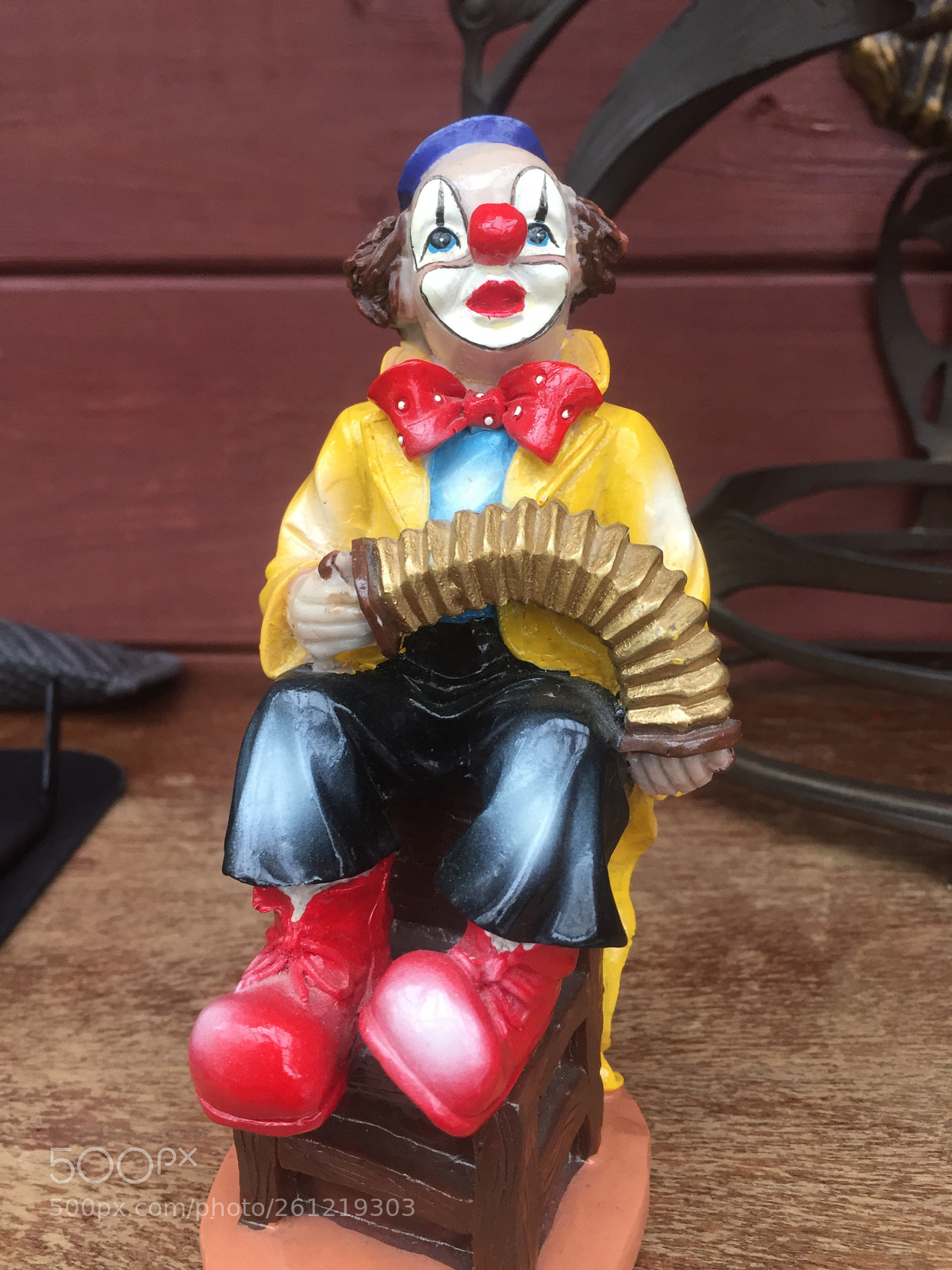 Apple iPhone 6 sample photo. Harlequin photography