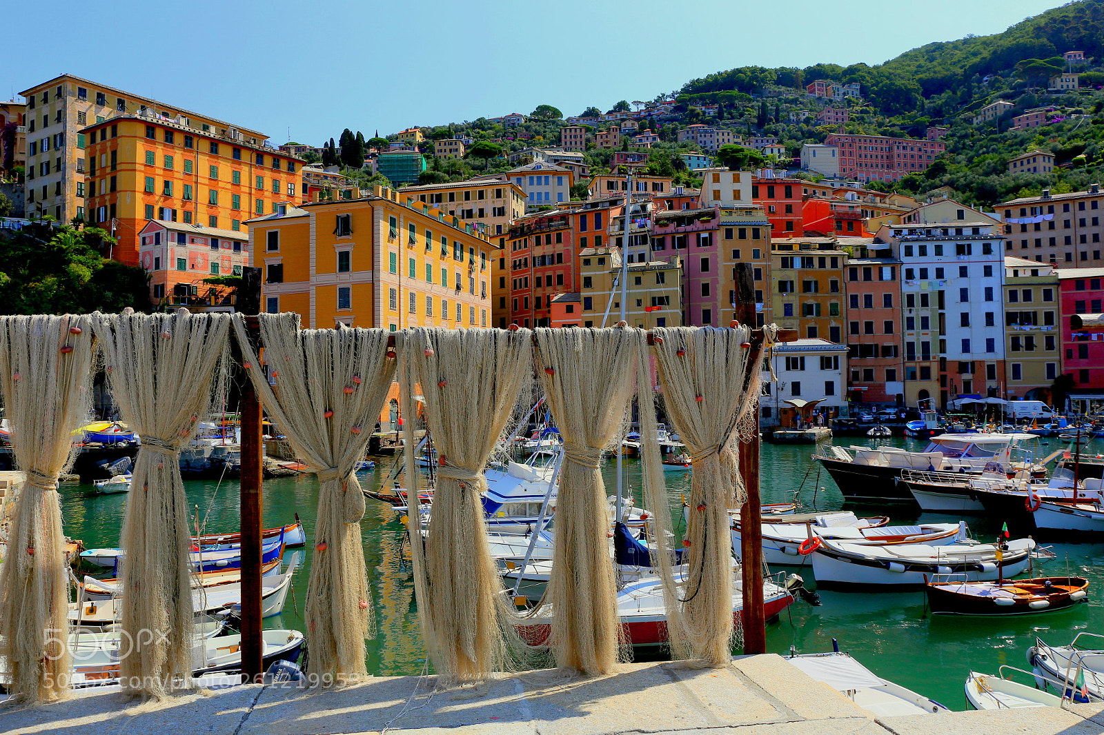 Canon EF 24-70mm F4L IS USM sample photo. Camogli harbour photography