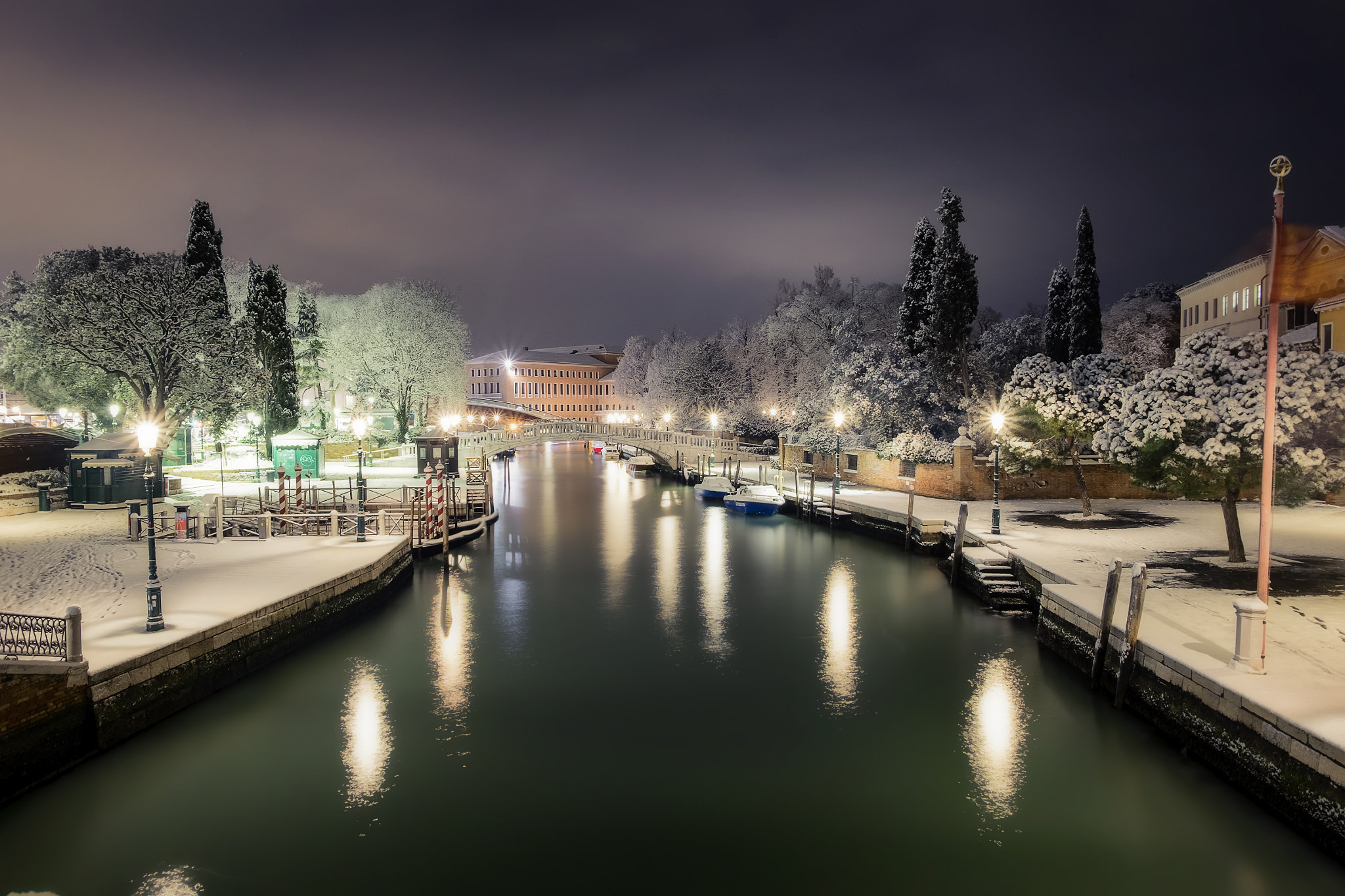 Fujifilm X-M1 sample photo. Venice in snow photography