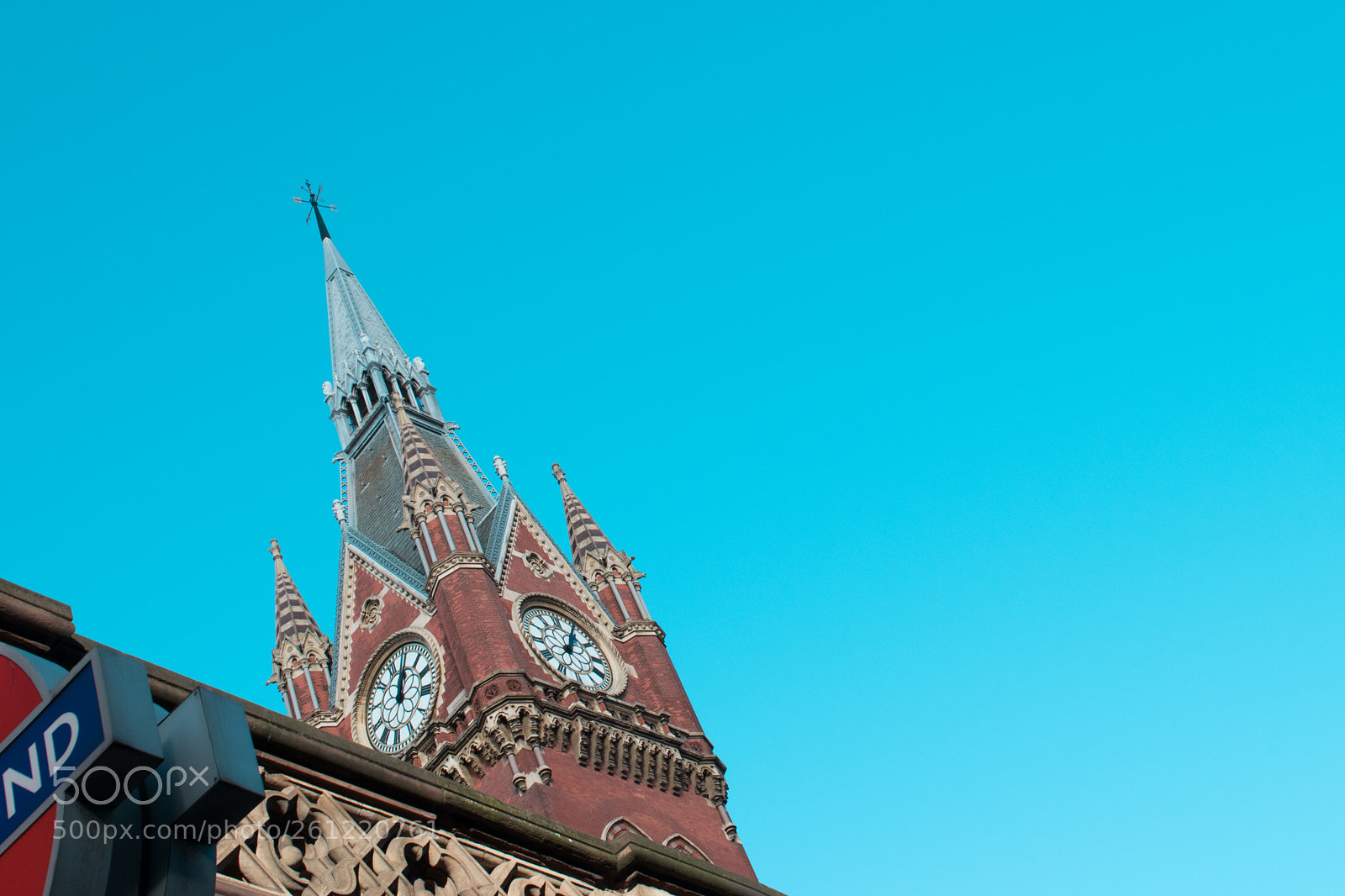 Nikon D3300 sample photo. St pancras photography