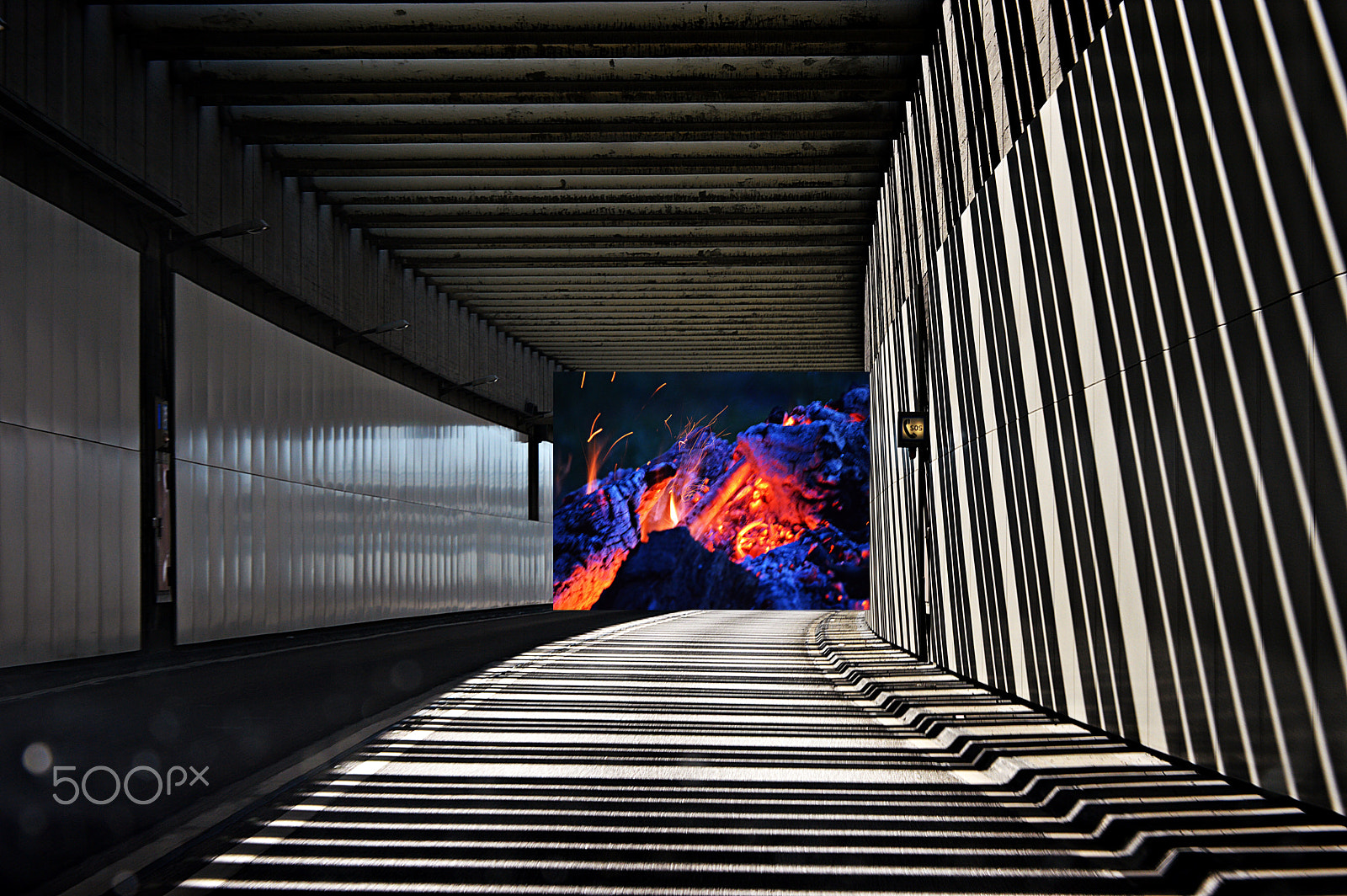 Nikon D3200 sample photo. Elbtunnel / hamburg photography