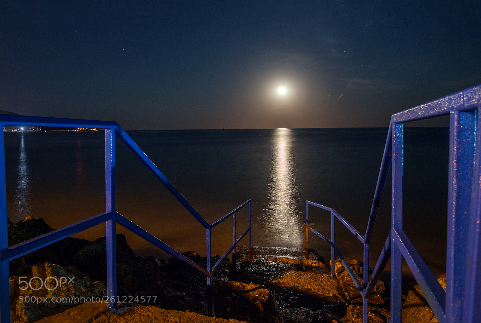 Canon EOS 6D sample photo. Stairway to moon photography