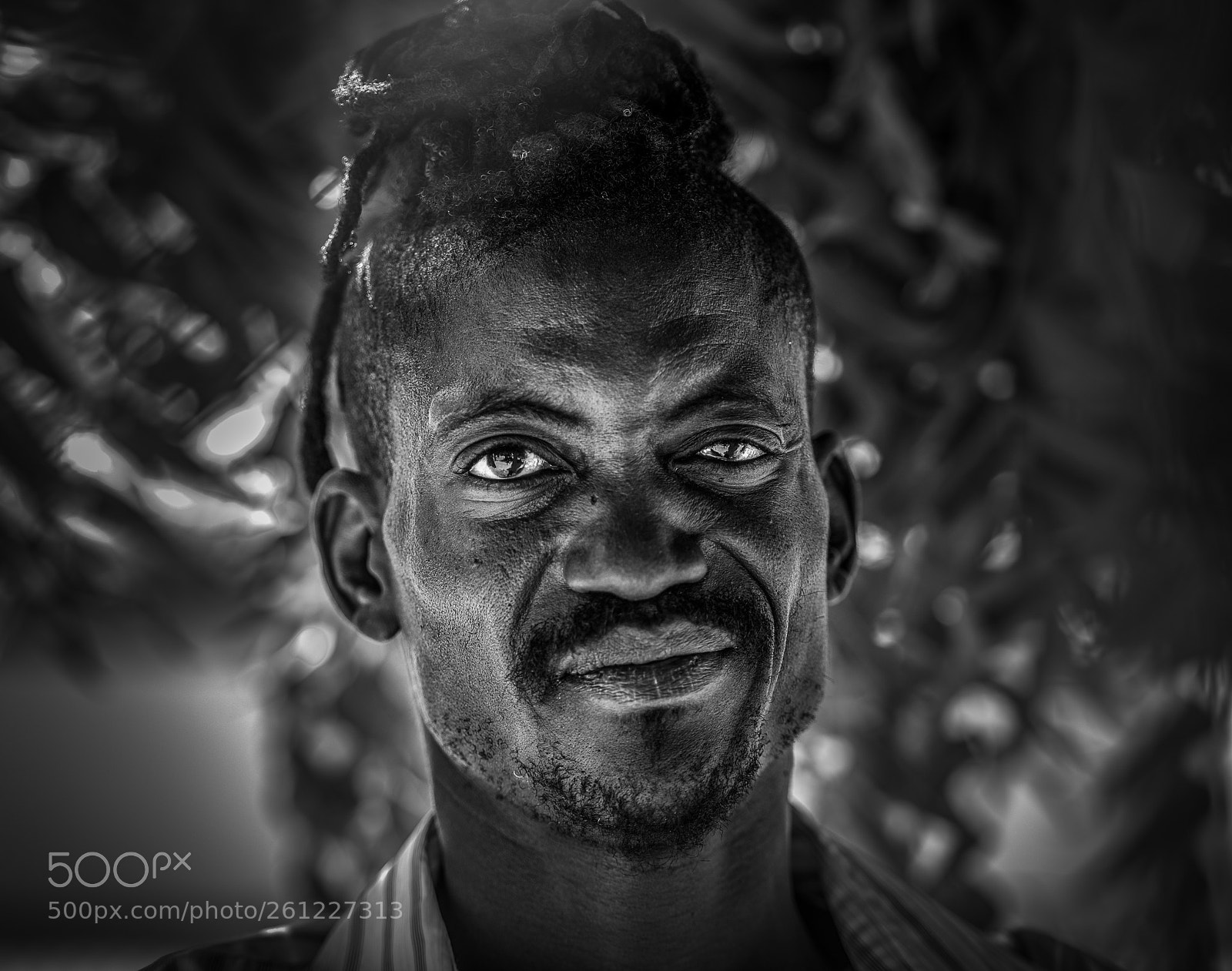 Nikon D800 sample photo. Man bw photography