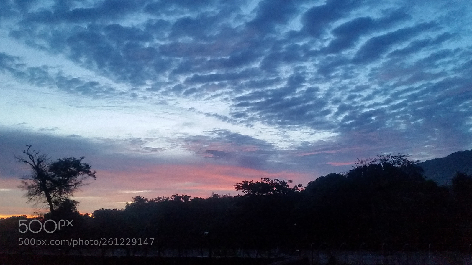 Samsung Galaxy S5 sample photo. Los cielos cuentan la photography