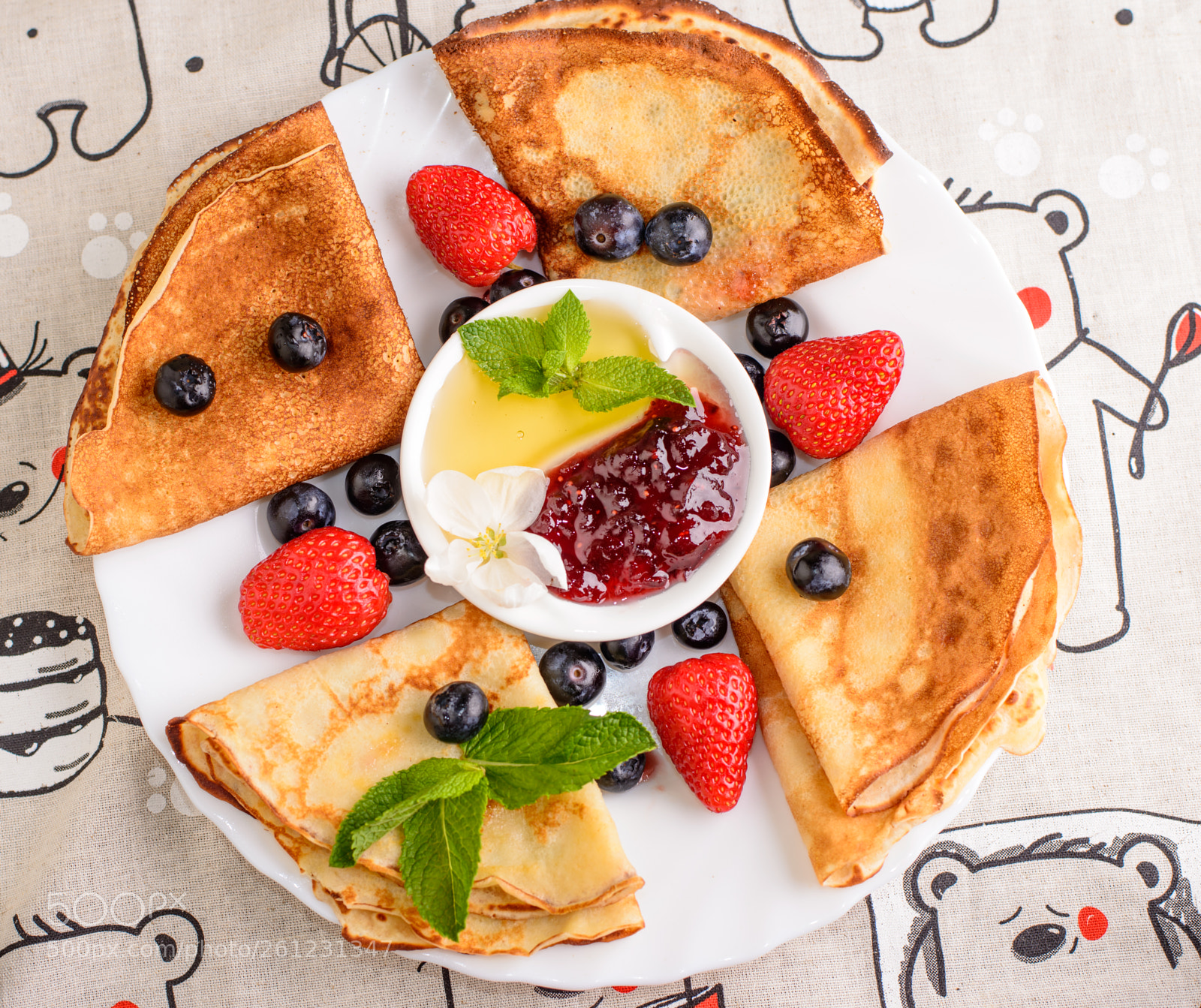 Nikon D800 sample photo. Pancakes for kids photography