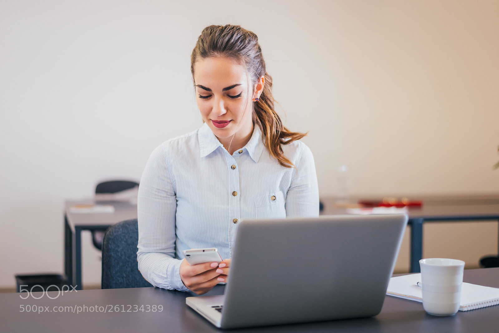 Nikon D610 sample photo. Beautiful young business woman photography