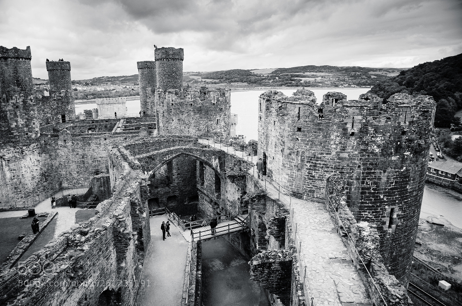 Nikon D7000 sample photo. Conwy castle overlooking the photography