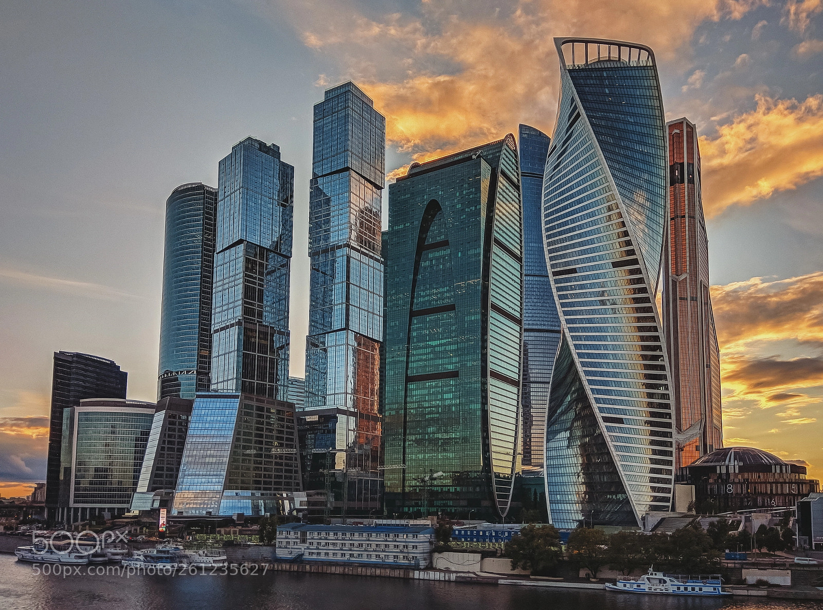 Xiaomi Redmi Note 4 sample photo. Moscow city photography