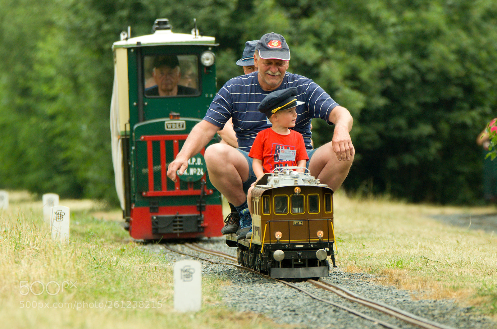 Nikon D7000 sample photo. From grandfather to grandson photography