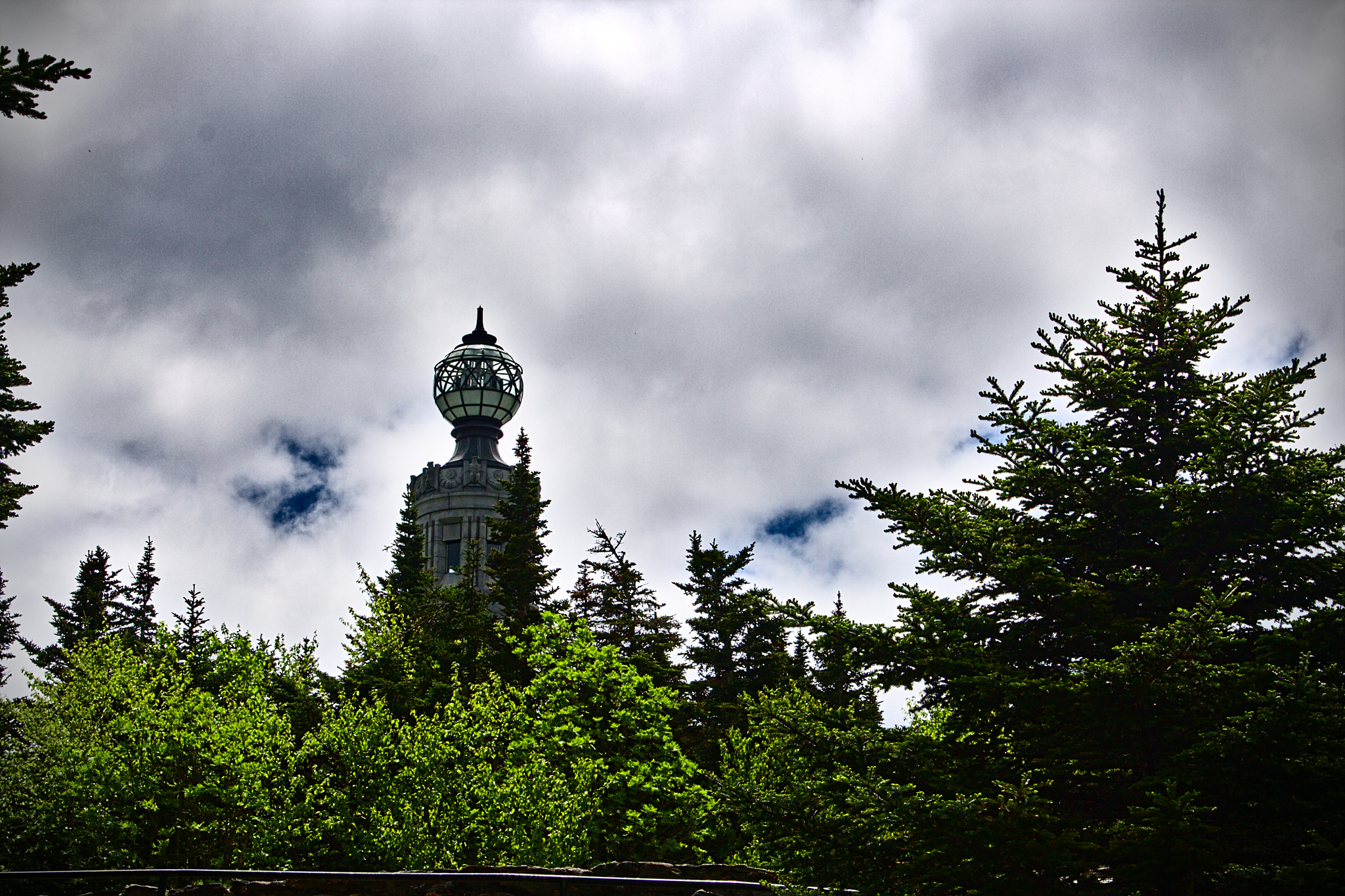 Canon EOS 1000D (EOS Digital Rebel XS / EOS Kiss F) sample photo. The tower of greylock photography
