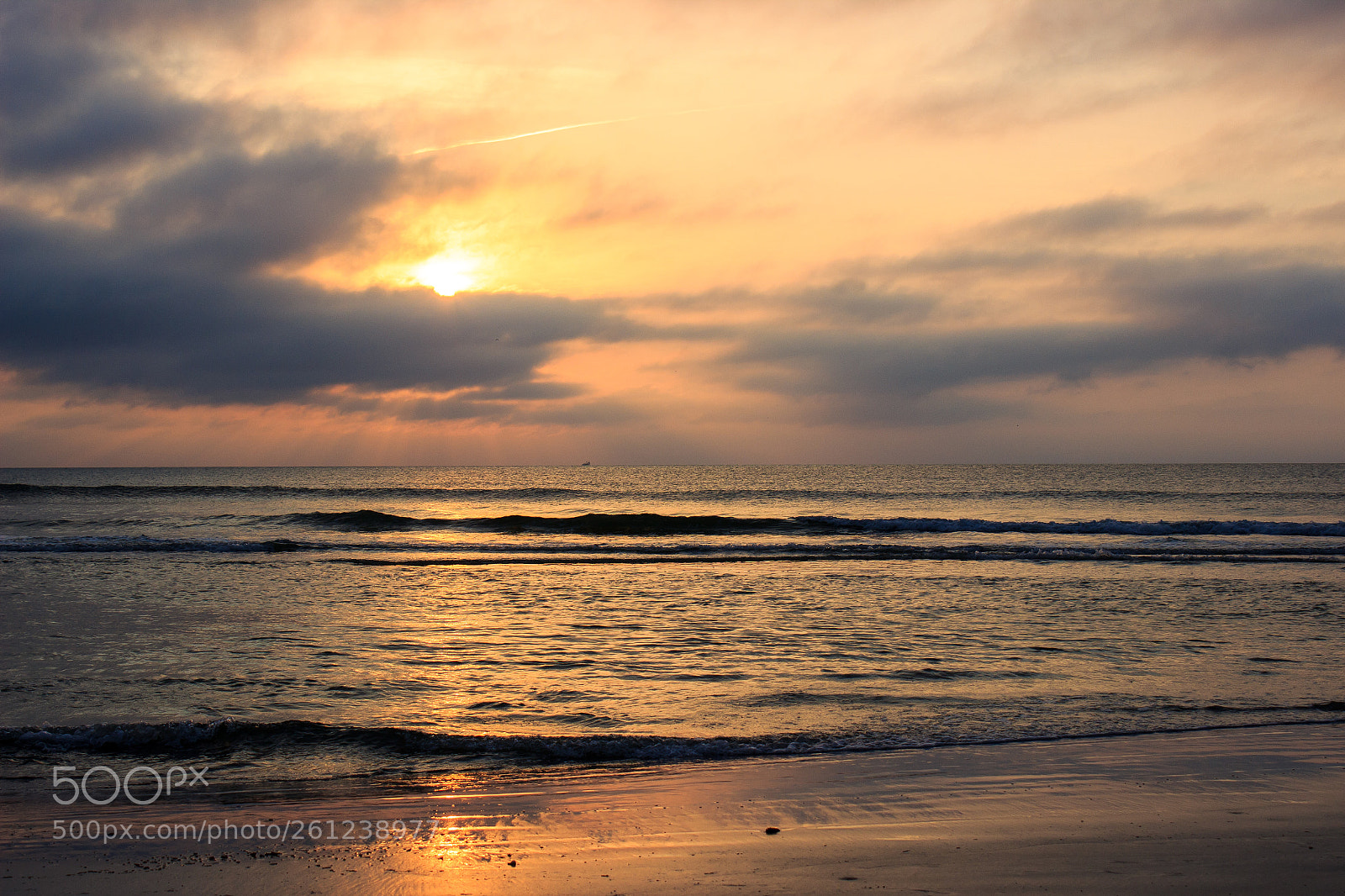 Canon EOS 600D (Rebel EOS T3i / EOS Kiss X5) sample photo. Sunrise photography