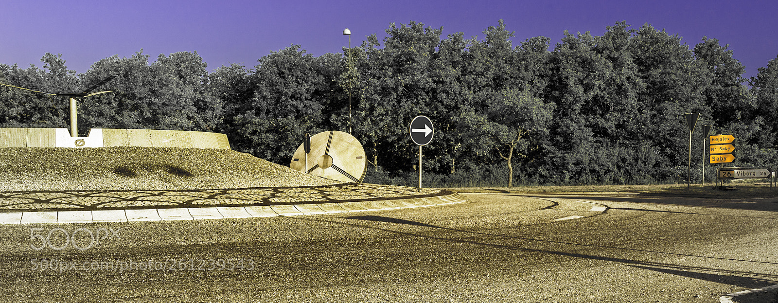 Sony ILCA-77M2 sample photo. Roundabout in skive iii photography