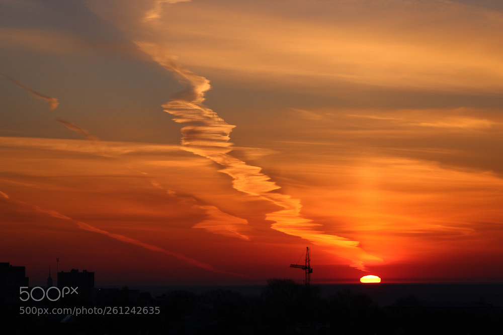 Canon EOS 600D (Rebel EOS T3i / EOS Kiss X5) sample photo. Sky photography