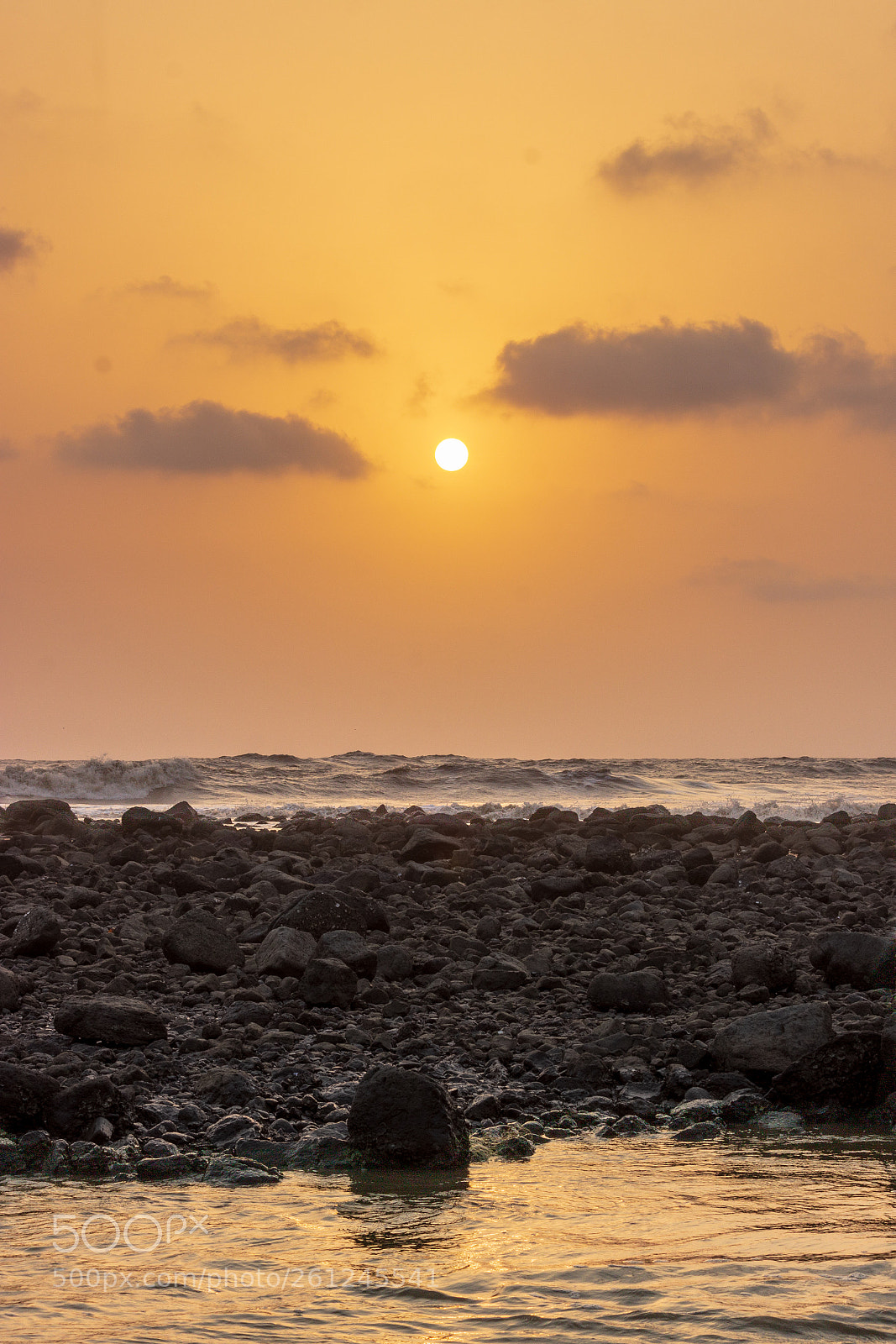 Canon EOS 600D (Rebel EOS T3i / EOS Kiss X5) sample photo. Orange sky photography
