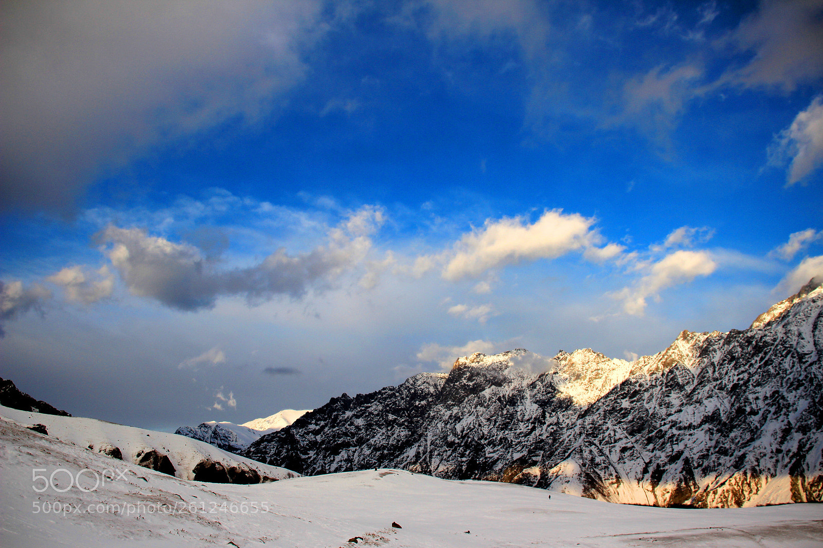 Canon EOS 600D (Rebel EOS T3i / EOS Kiss X5) sample photo. Kazbegi georgia photography