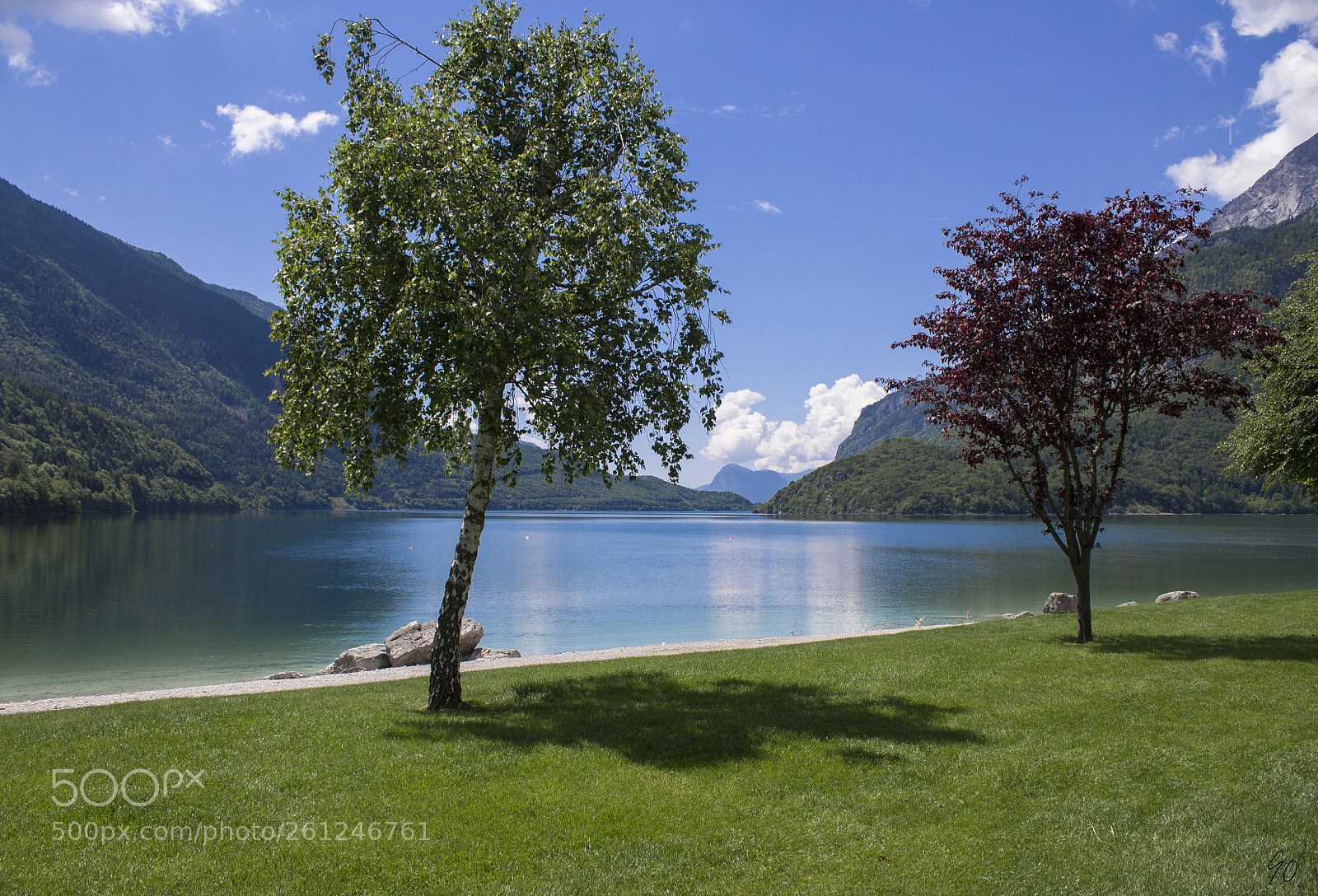 Canon EOS 1100D (EOS Rebel T3 / EOS Kiss X50) sample photo. Molveno lake photography