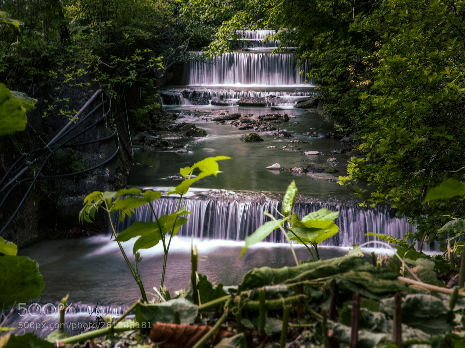 Canon EOS 5D Mark IV sample photo. Flow photography